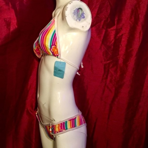 MULTICOLOR TRAINGLE TOP - Picture 2 of 4